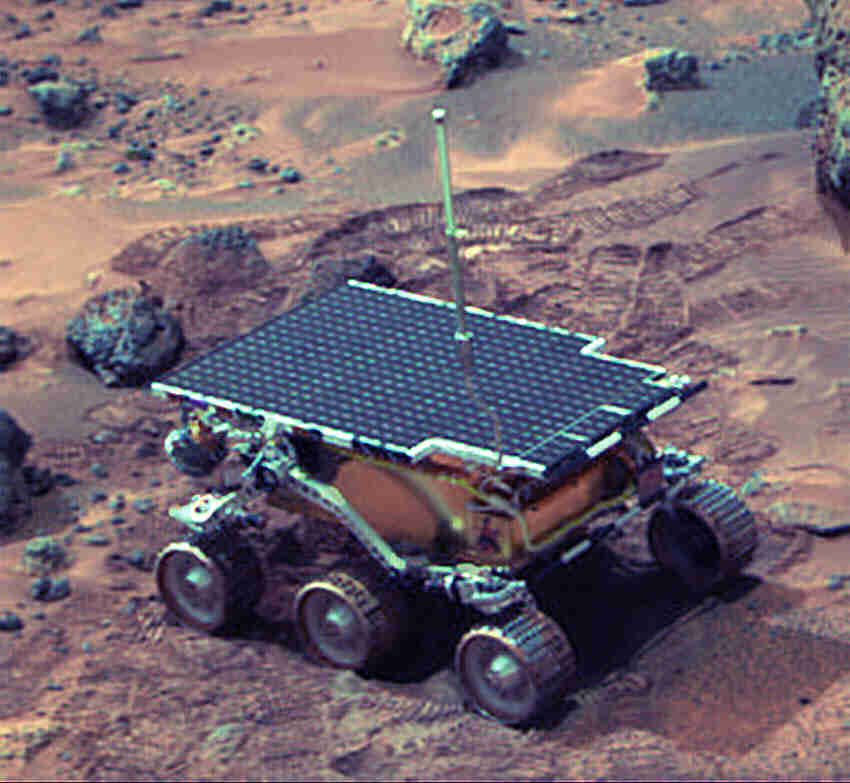 El vehculo Sojourner recorri las cercanas del lugar de amartizaje de la sonda Mars Pathfinder. Tomada de nssdc.gsfc.nasa.gov.jpg