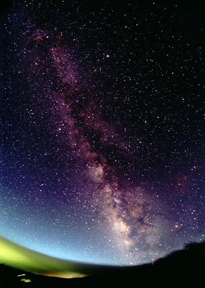 La Va Lctea en un cielo estrellado. Tomada de www.astrored.org