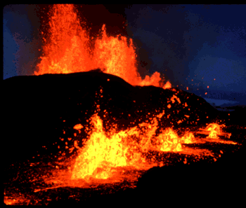 Erupción del volcán Krafca (Cortesía del USGS)