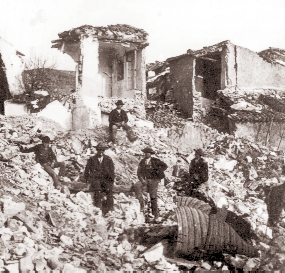Daños ocasionados por el terremoto de Arenas del Rey (Granada) el 25 de Diciembre de 1884.